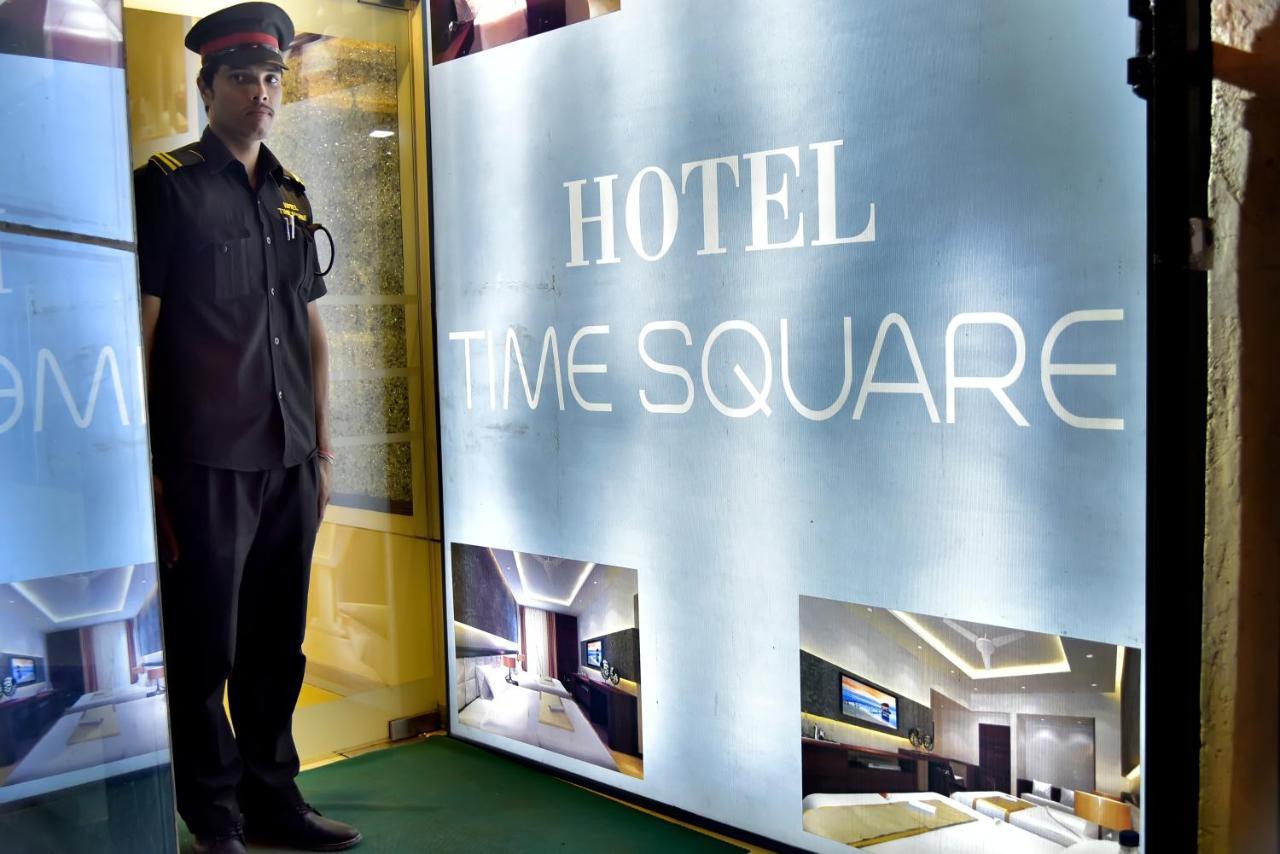 Fabexpress Time Square Hotel Thane Exterior foto