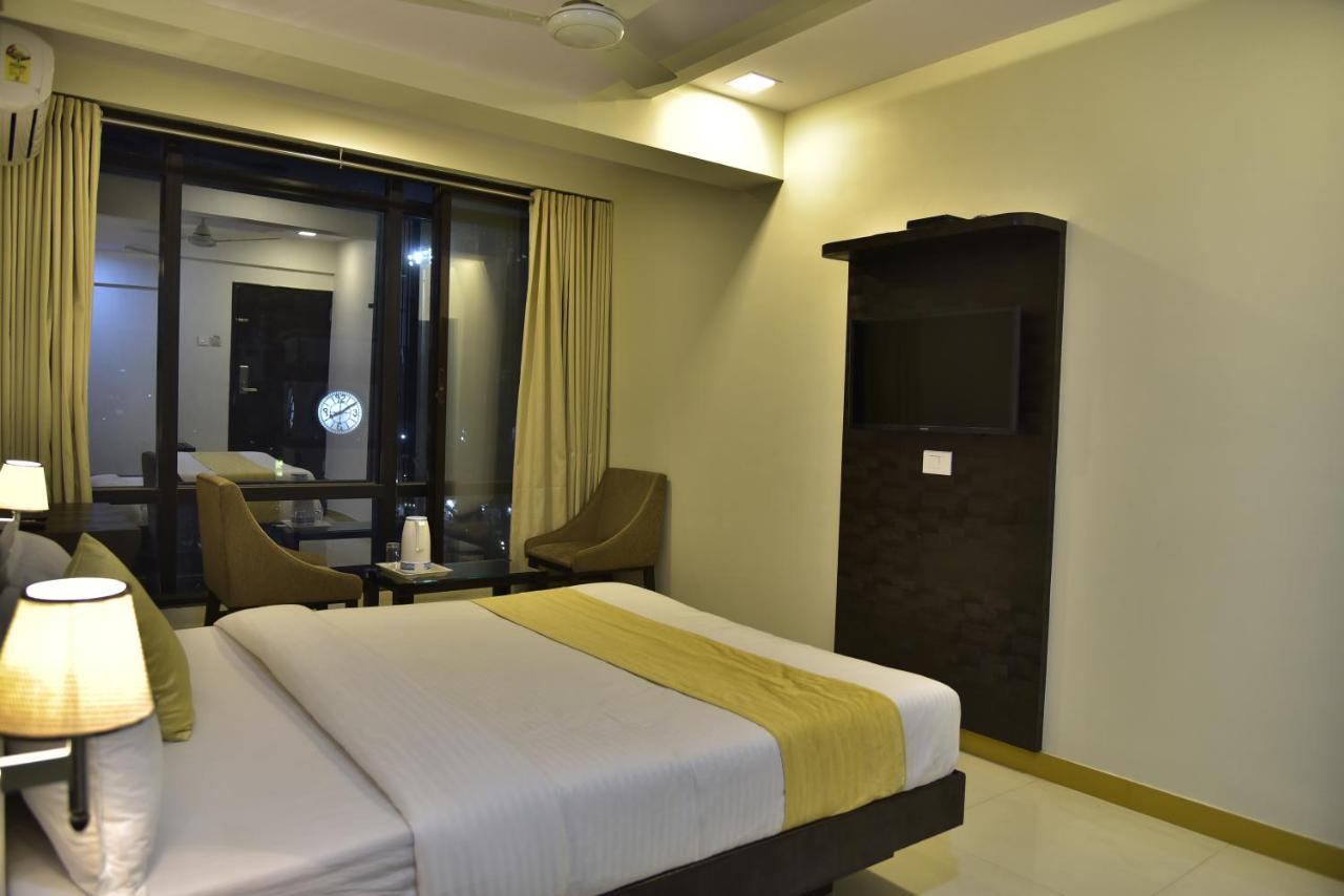 Fabexpress Time Square Hotel Thane Exterior foto