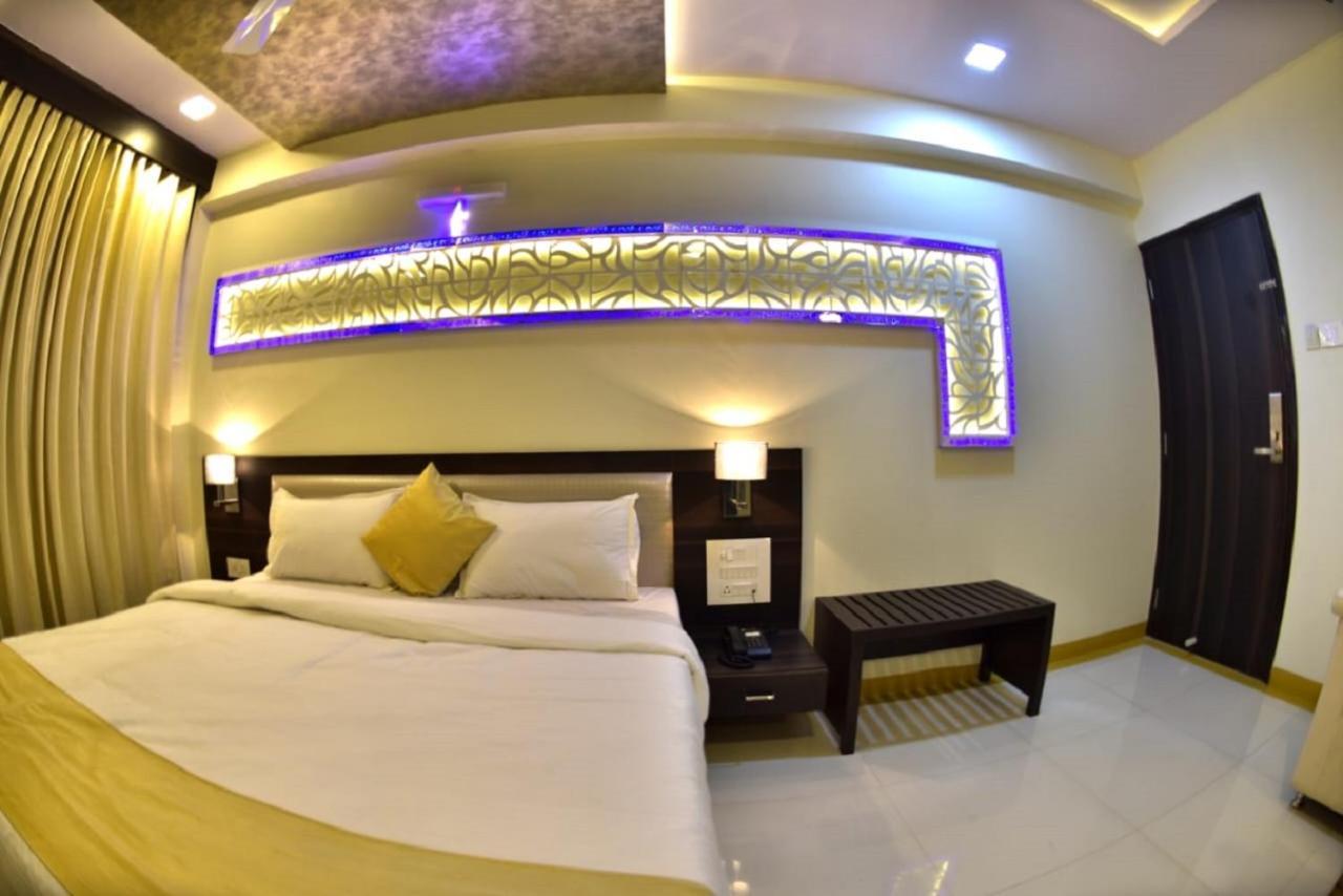 Fabexpress Time Square Hotel Thane Exterior foto