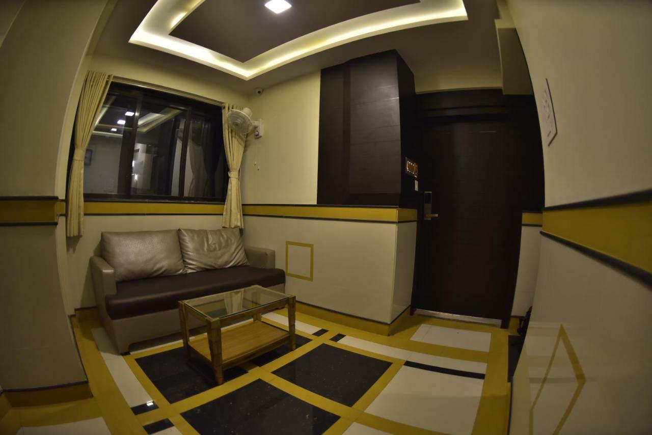 Fabexpress Time Square Hotel Thane Exterior foto