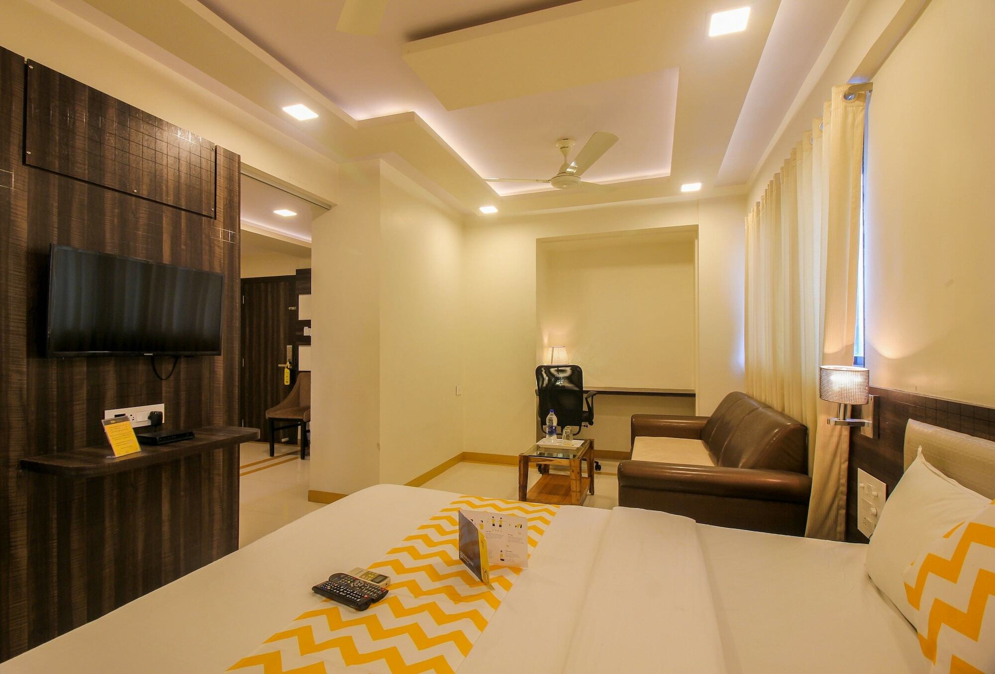 Fabexpress Time Square Hotel Thane Exterior foto